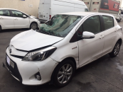Toyota (IN) YARIS ACTIVE 1.5 VVT-I HYBRID 100CV - Accidentado 1/15