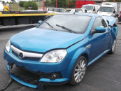 Opel (n) TIGRA 1.3 CDTI ENJOY CV - Accidentado 1/10
