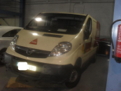 Opel VIVARO FURGON 2.0 CDTI L1H1 114CV - Accidentado 1/16