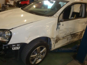 Volkswagen (n) GOLF 1.9 tdi   GT SPORT 105CV - Accidentado 1/14