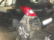 Opel (n) CORSA ENJOY 90CV - Accidentado 1/12
