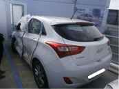 Hyundai (n) I30 1.6CRDI TECNO S 110CV - Accidentado 1/27