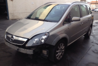 Opel (IN) ZAFIRA 1.9 CDTI COSMO 150 CV 150CV - Accidentado 1/13