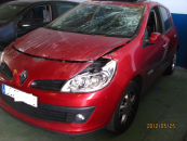 Renault (p) CLIO 1.5 DCI 85cvCV - Accidentado 1/4