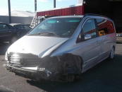 Mercedes-Benz (n) VIANO 2.2 CDI KOMPAKT FUN 639-MERCEDES-BENZ Viano 110CV - Accidentado 1/19
